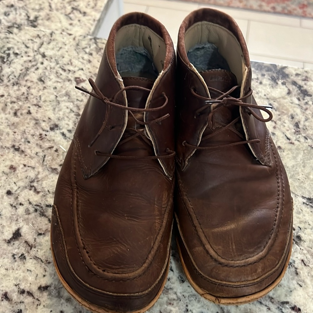 Olukai Chukka boot